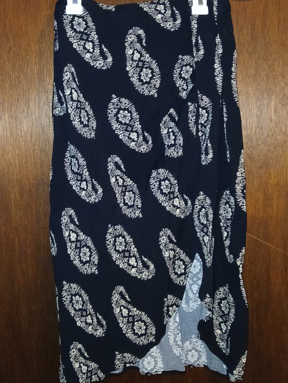 Knox Rose Black & White Paisley Midi Skirt w/ Asymmetrical Hem